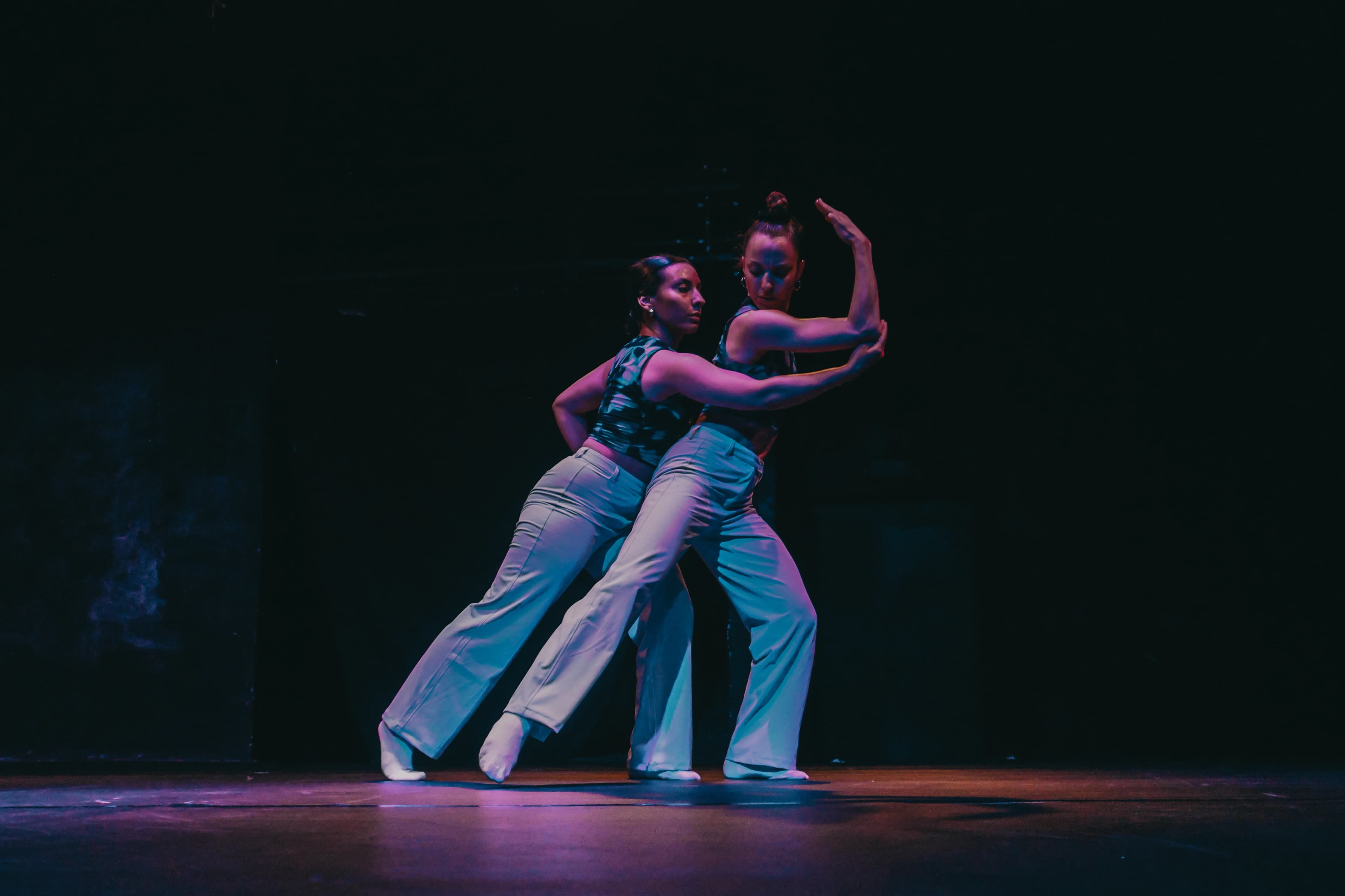 Waving performance